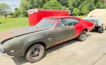 Cutlass-supreme-1968-red-1