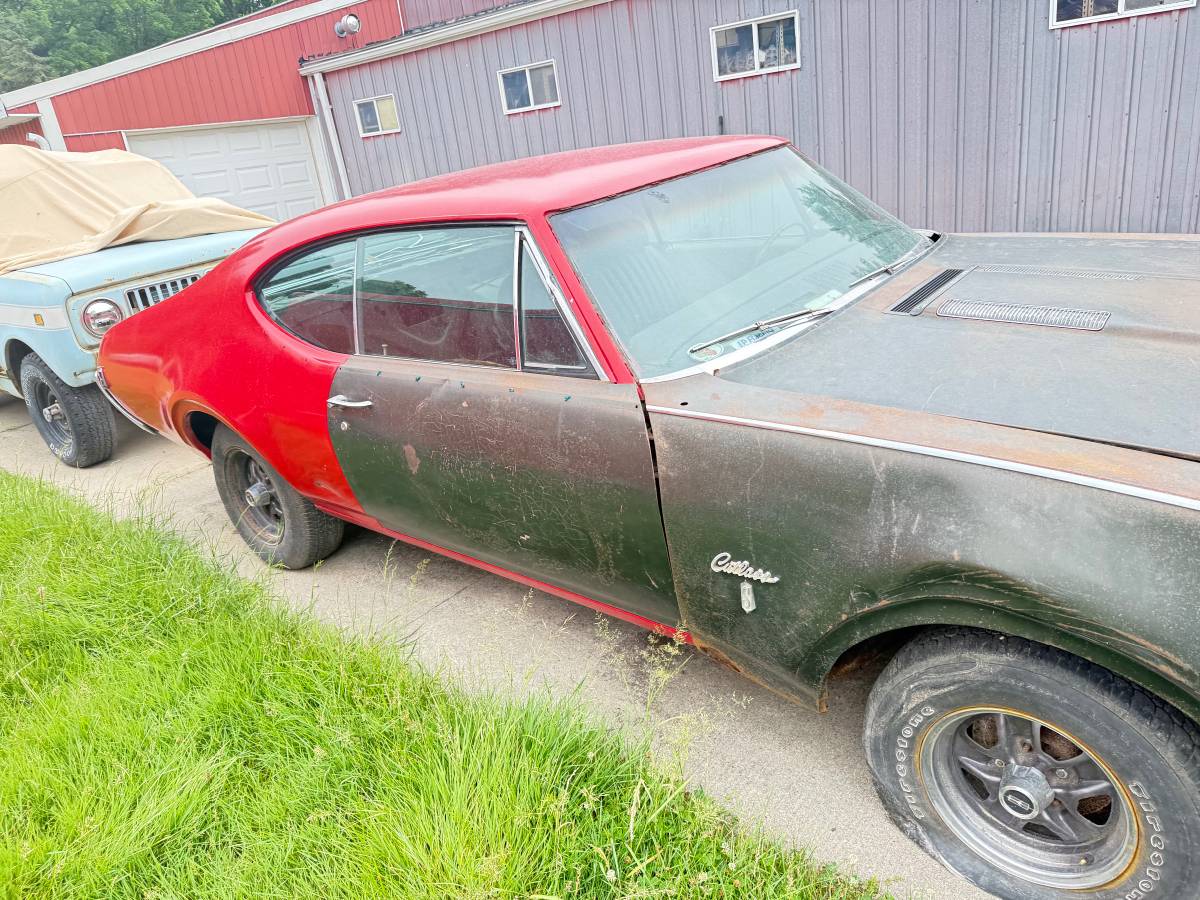 Cutlass-supreme-1968-red-10