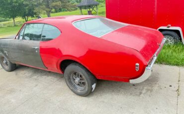 Cutlass-supreme-1968-red-14