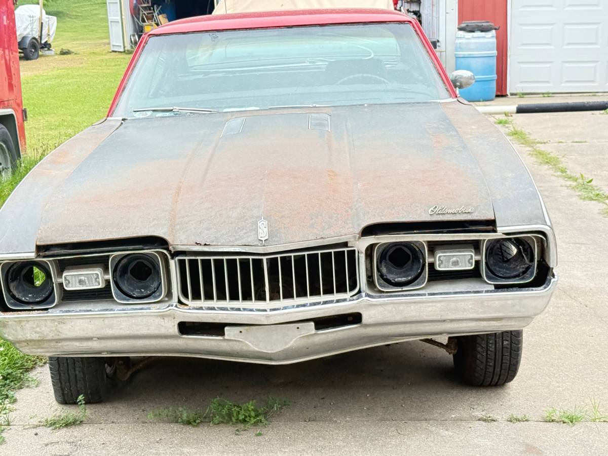 Cutlass-supreme-1968-red-6