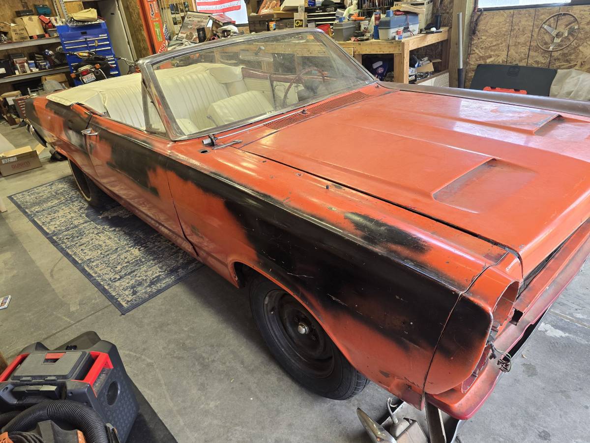 Cyclone-gt-convertible-1966-red-14