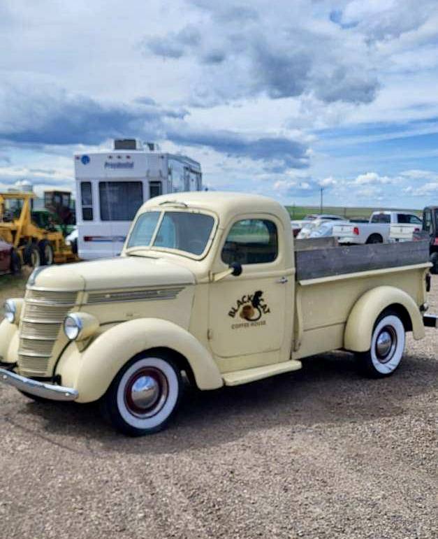 D2-international-1938-yellow-1