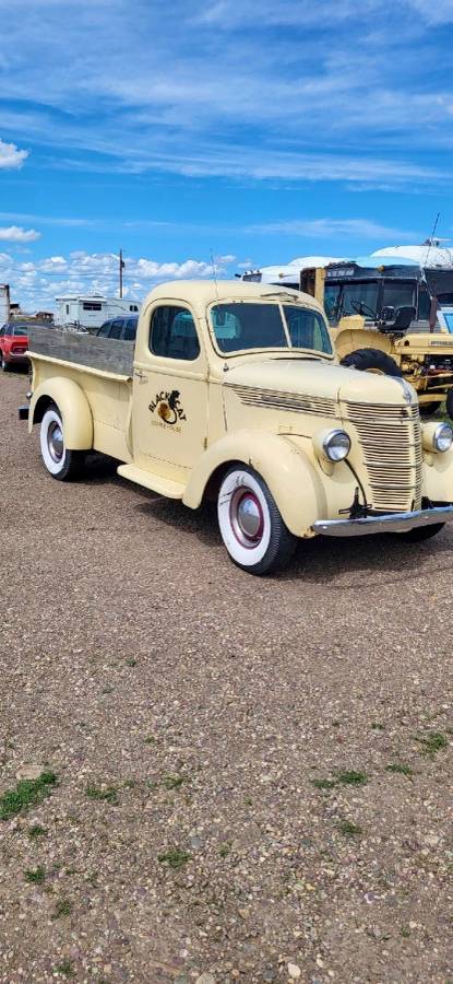 D2-international-1938-yellow