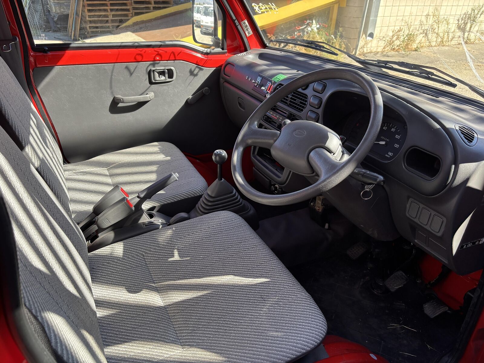 Daihatsu-Hijet-1994-Fire-truck-3