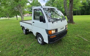 Daihatsu-hijet-1994-white