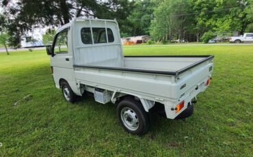 Daihatsu-hijet-1994-white-8
