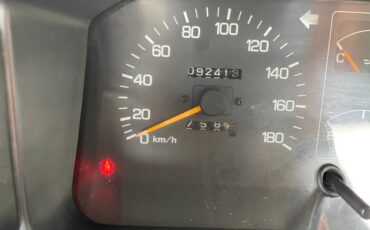 Daihatsu-rocky-1995-grey-12