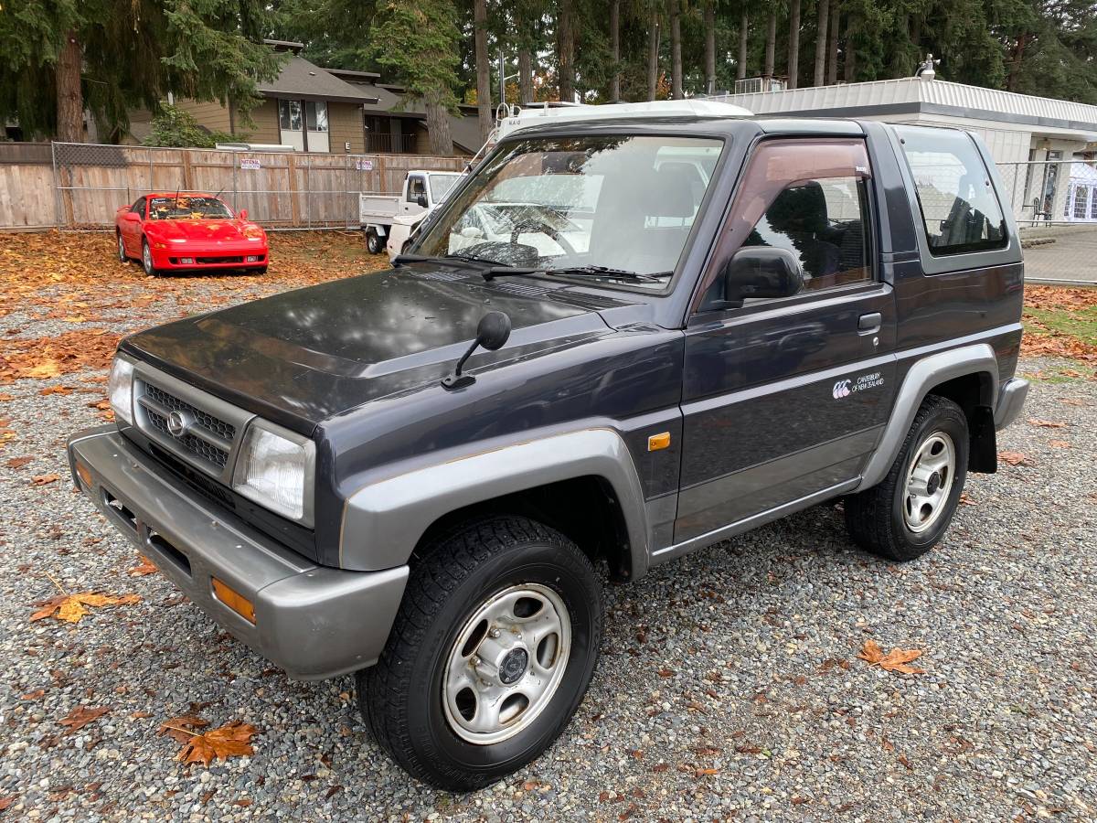 Daihatsu-rocky-1995-grey-6