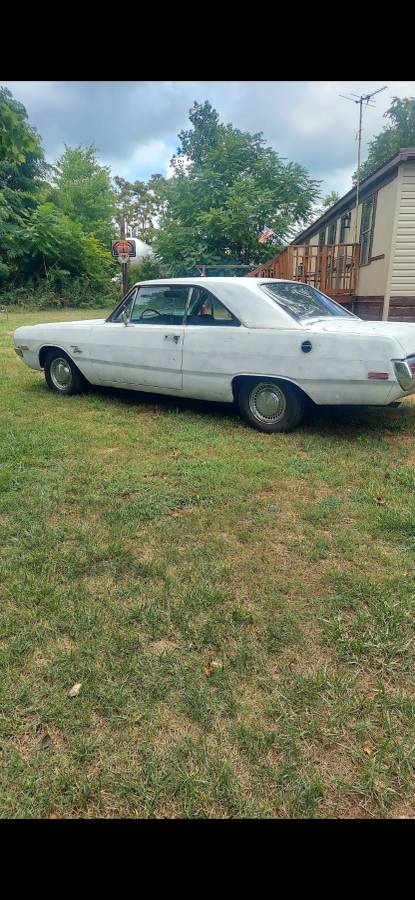 Dart-1972-white-4