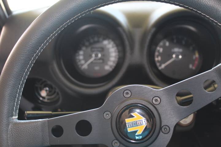 Datson-260z-1976-22