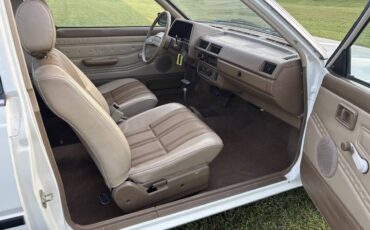 Datson-nissan-sentra-2-door-sedan-50th-annive-1984-1