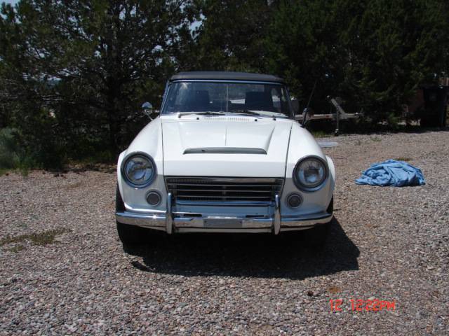 Datsun-1600-1967-3