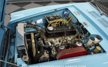 Datsun-1600-1970-Convertible-3