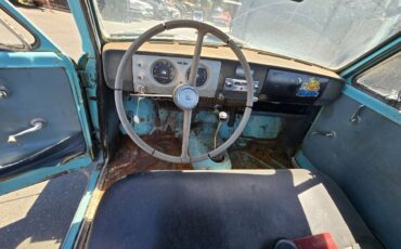 Datsun-1965-blue-2