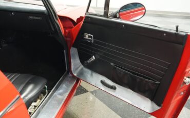 Datsun-2000-1969-Red-Black-13