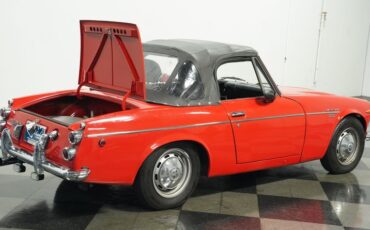 Datsun-2000-1969-Red-Black-14