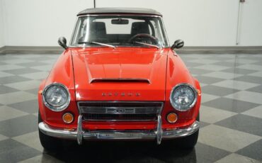 Datsun-2000-1969-Red-Black-26