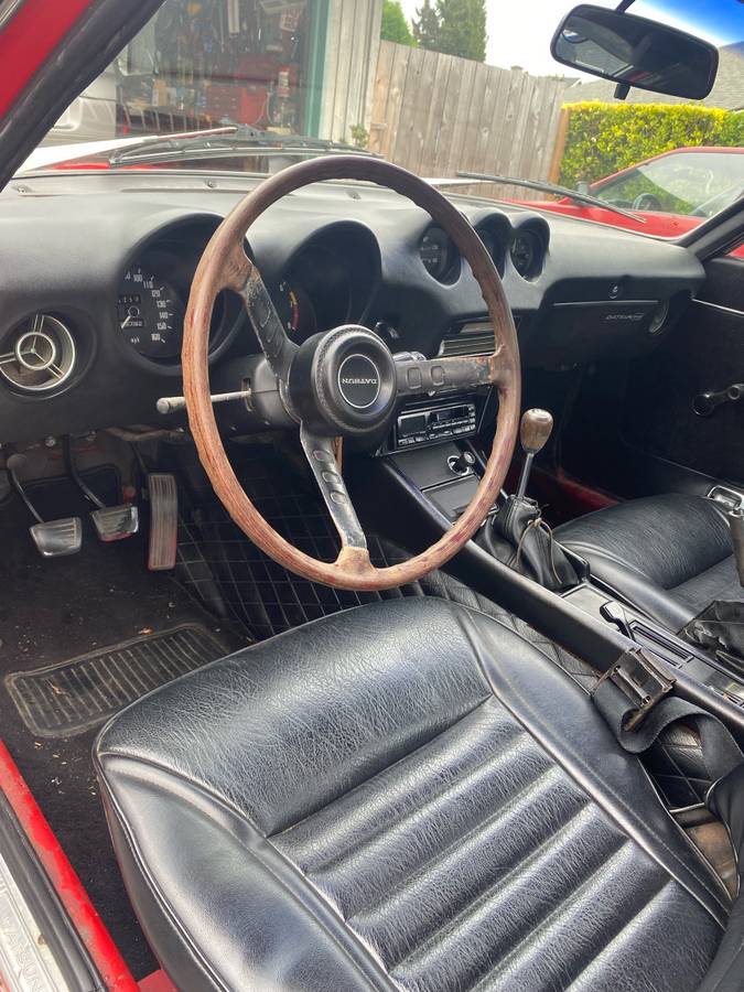 Datsun-240z-1970-red-4
