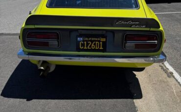 Datsun-240z-1971-yellow-13