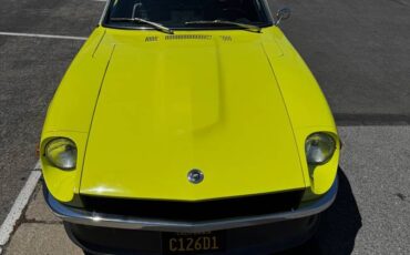 Datsun-240z-1971-yellow-16