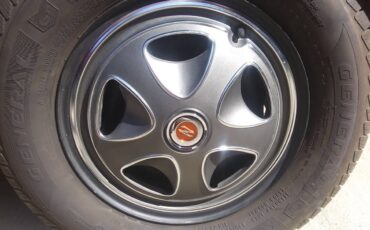 Datsun-240z-1972-orange-14