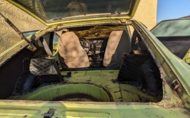 Datsun-240z-1972-yellow-7