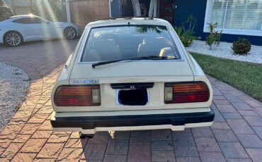 Datsun-280-ZX-1982-Coupe-11