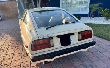 Datsun-280-ZX-1982-Coupe-12