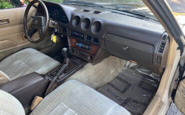 Datsun-280-ZX-1982-Coupe-17