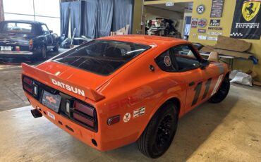 Datsun-280Z-1976-11