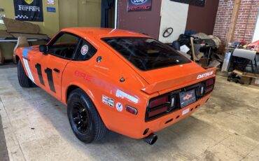 Datsun-280Z-1976-12