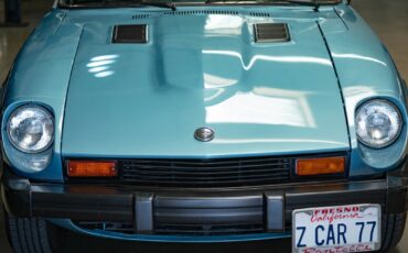 Datsun-280Z-5-spd-Coupe-1977-2-Door-Coupe-14