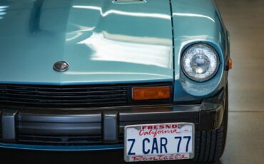 Datsun-280Z-5-spd-Coupe-1977-2-Door-Coupe-15
