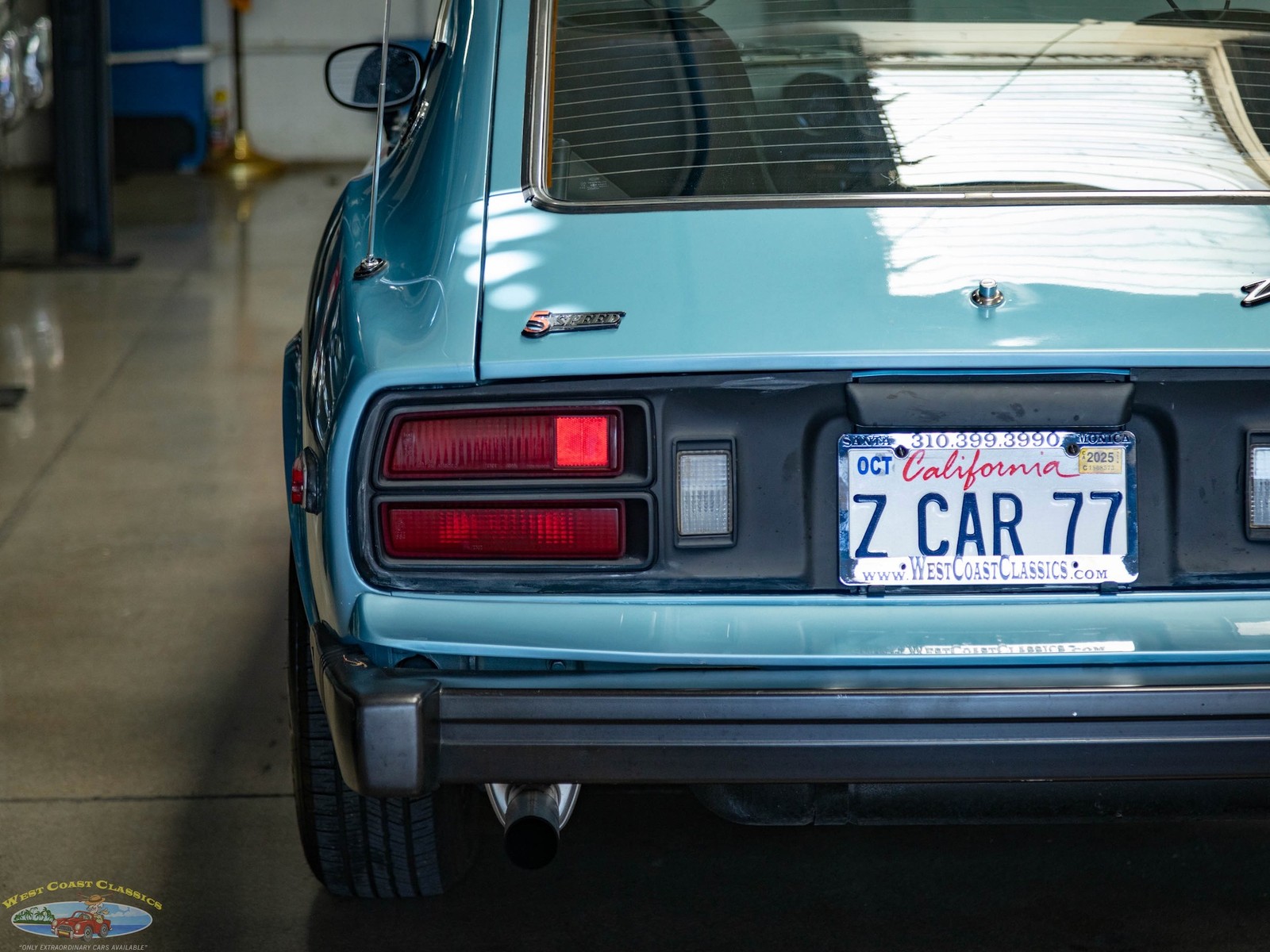 Datsun-280Z-5-spd-Coupe-1977-2-Door-Coupe-17