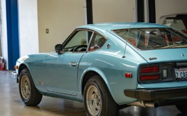 Datsun-280Z-5-spd-Coupe-1977-2-Door-Coupe-21