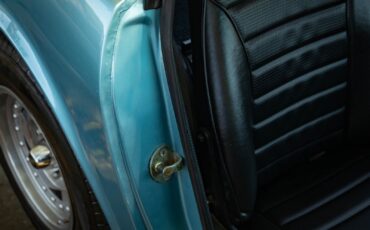 Datsun-280Z-5-spd-Coupe-1977-2-Door-Coupe-23