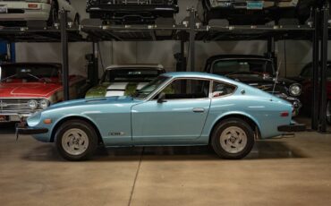 Datsun-280Z-5-spd-Coupe-1977-2-Door-Coupe-5