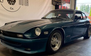 Datsun-280zx-1976-custom-6