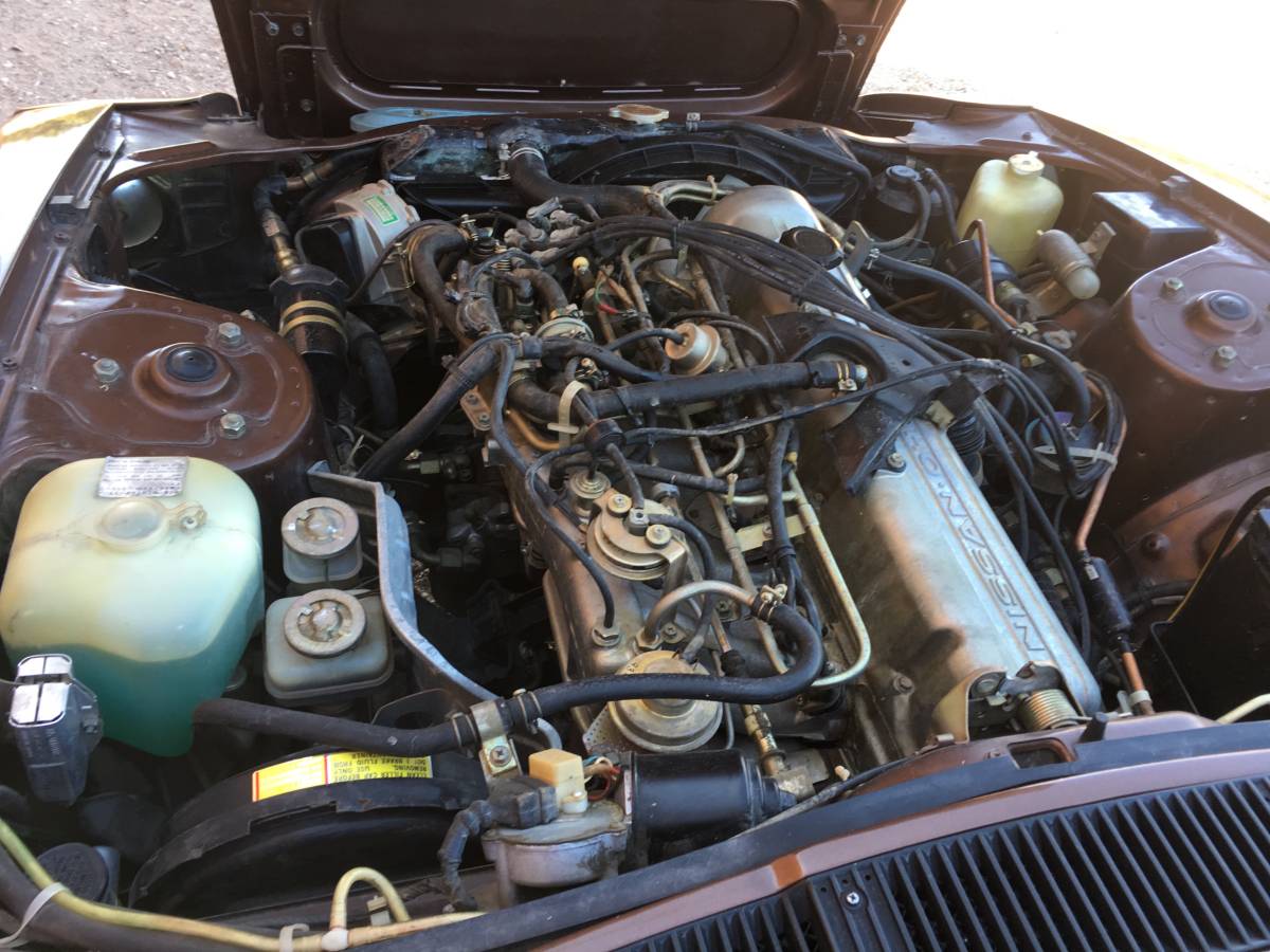 Datsun-280zx-1979-brown-1