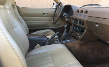 Datsun-280zx-1979-brown-10