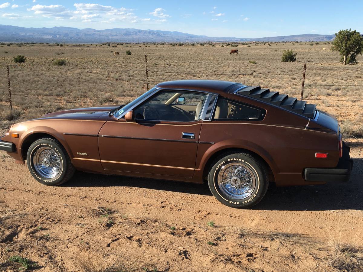 Datsun-280zx-1979-brown