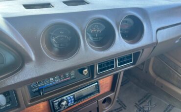 Datsun-280zx-1982-brown-11