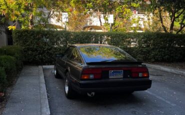 Datsun-300zx-1984-grey-1