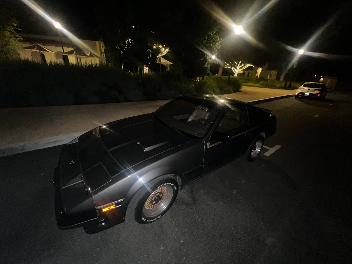 Datsun-300zx-1984-grey-2
