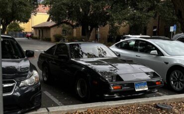 Datsun-300zx-1984-grey-5