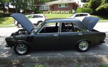 Datsun-510-1969-grey-4