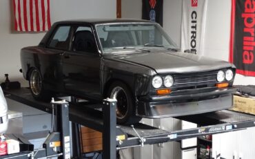 Datsun-510-1973-Coupe-1