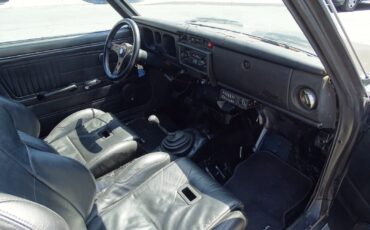 Datsun-510-1973-Coupe-10