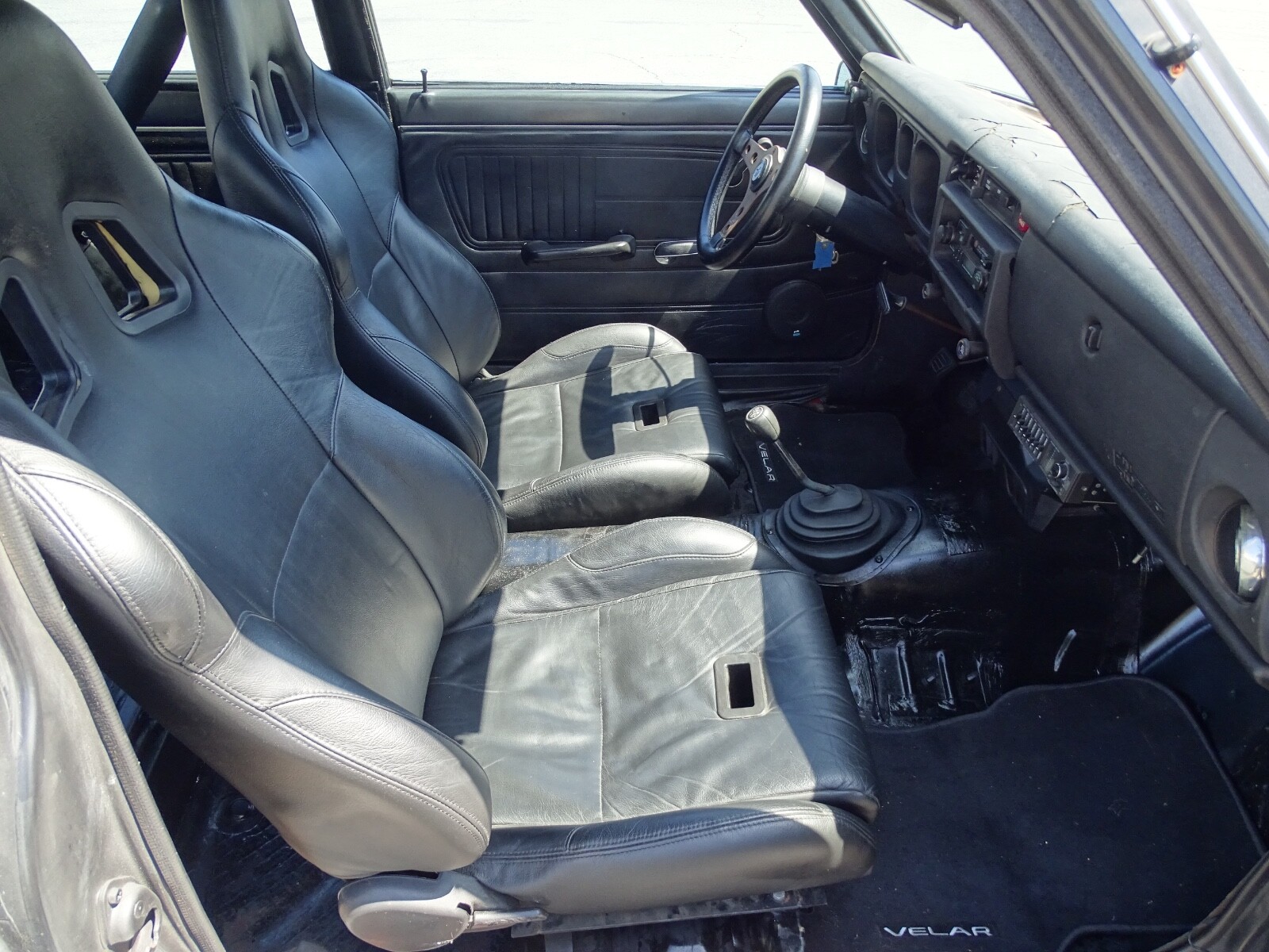 Datsun-510-1973-Coupe-11
