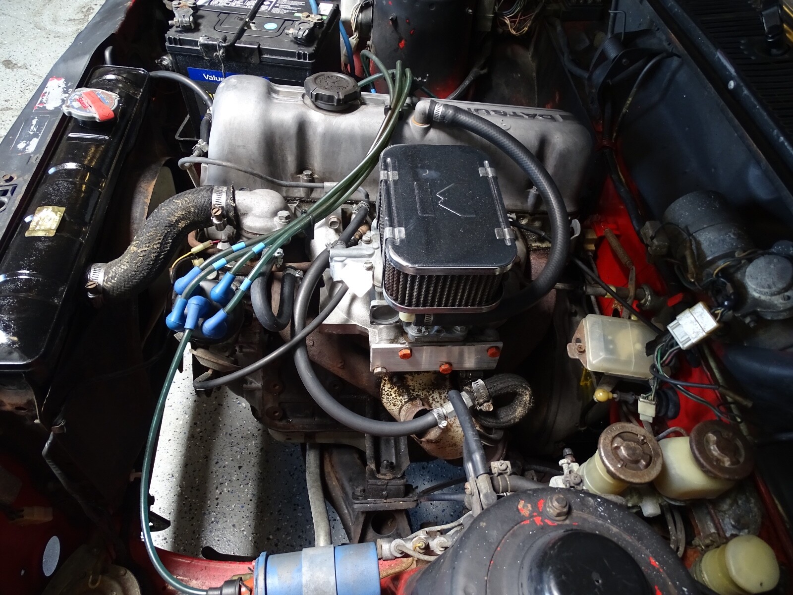 Datsun-510-1973-Coupe-16